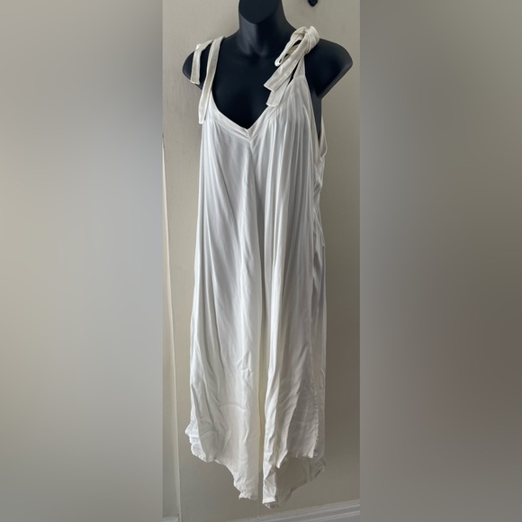 Orange Fashion Village Cream Oversized Strappy Romper - Picture 1 of 12